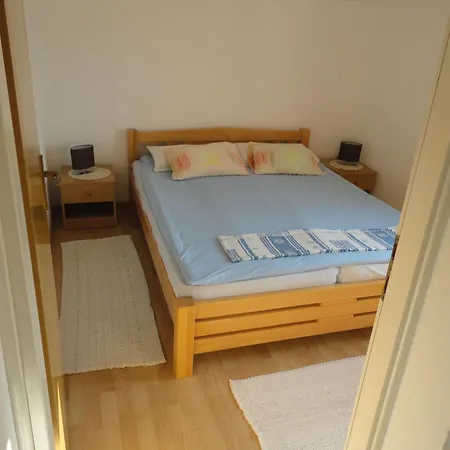Robinson Luce Apartman *