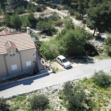 Robinson Luce Apartman *