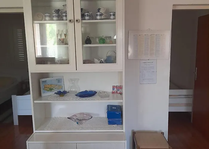 Robinson Luce Apartman Milna