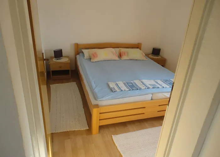Robinson Luce Apartman *