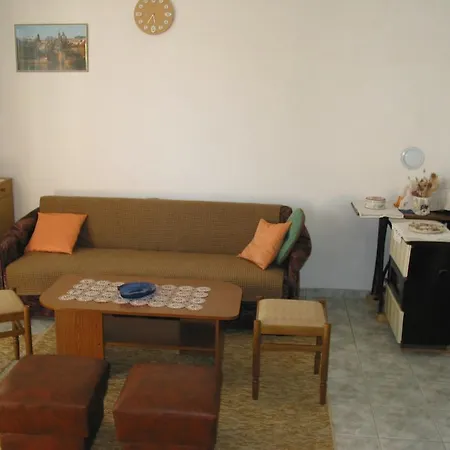 Robinson Luce Apartament *