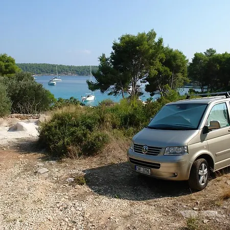 Robinson Luce * Milna (Brac)